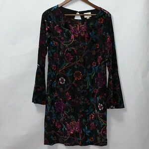 Beautiful Black Dress from eci.  Size M.  Black Velvet with beautiful colors.